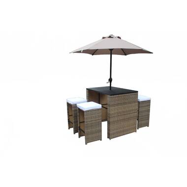 Rattan cube with discount parasol